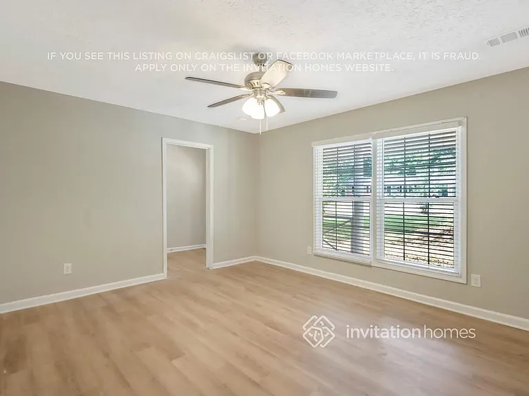 921 Dawn Ct SE — Photo 12
