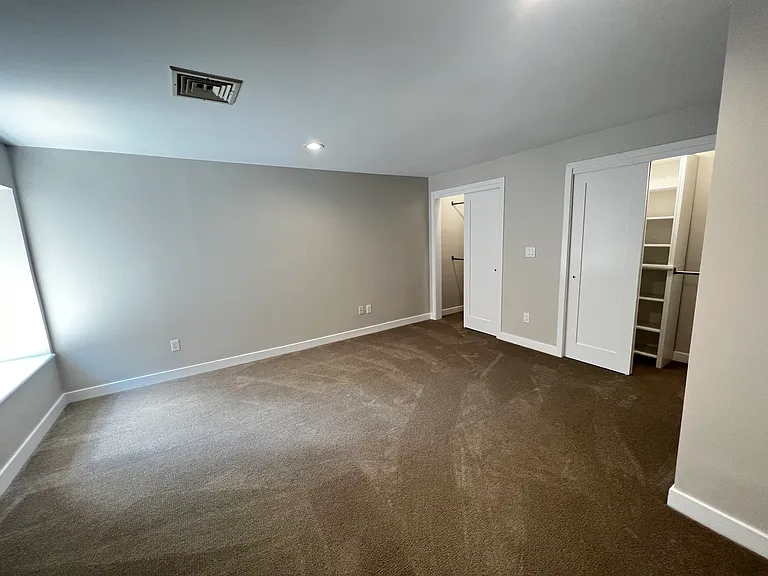 Deacon Court - 1661 Washington Street — Photo 103