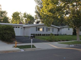 27511 Santa Clarita Rd, Santa Clarita, CA 91350