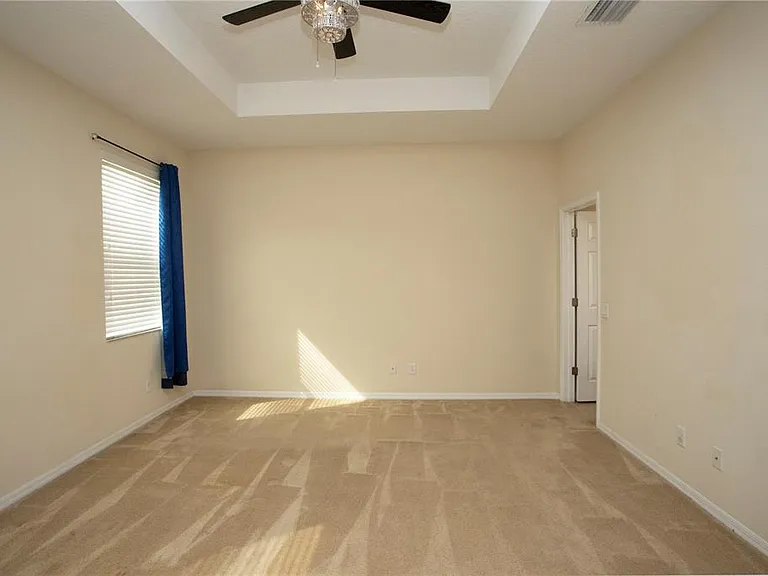 1319 Rowantree Dr — Photo 16