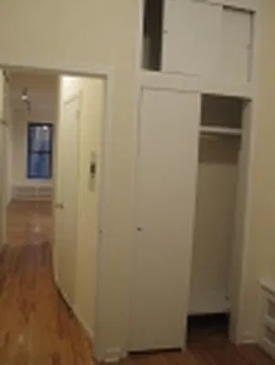 Rented by City & Suburban | media 18