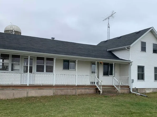 N8709 5th Ave, Camp Douglas, WI 54618