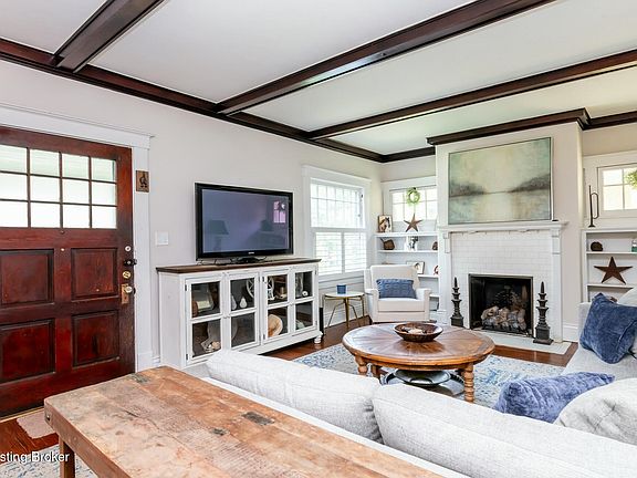 4th image of 2210 Sherwood Ave