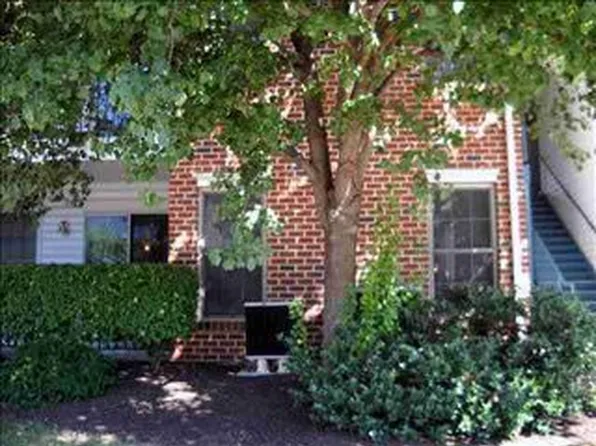 5401 Oxford Dr APT 21, Mechanicsburg, PA 17055
