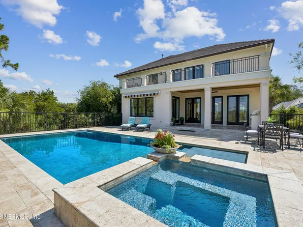 121 CARRIAGE LAMP Way, Ponte Vedra Beach, FL 32082