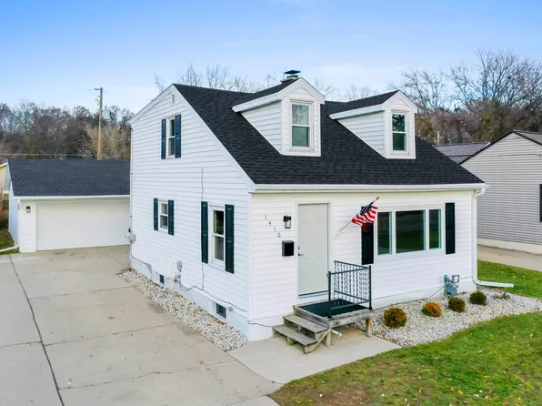1410 9th St, Green Bay, WI 54304