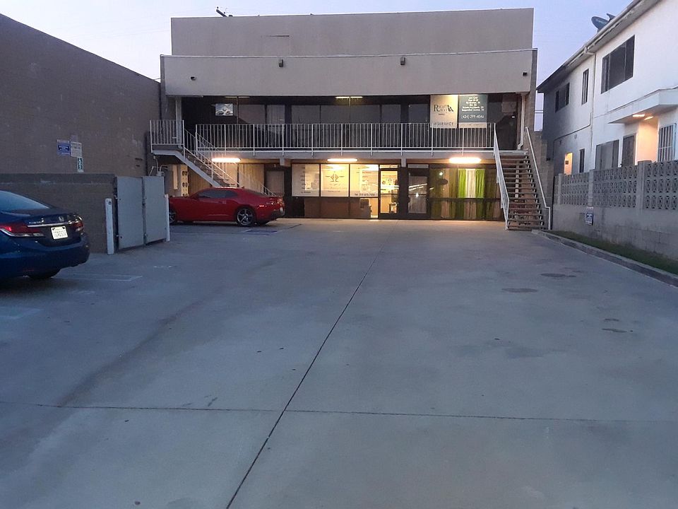 1st image of 335 W Arbor Vitae St Ste 5