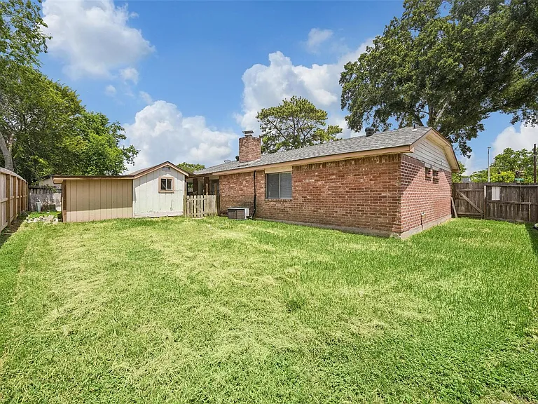7503 Winkle Wood Ln — Photo 9