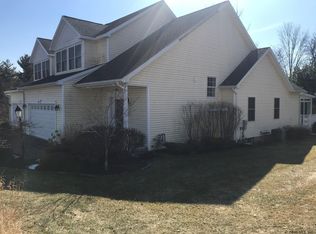 6 Robins Nest, Niskayuna, NY 12309