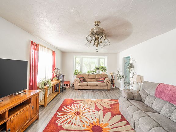 5th image of 18 Leota St