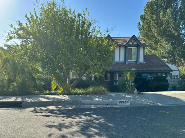 15204 Oleander Ct, Santa Clarita, CA 91387