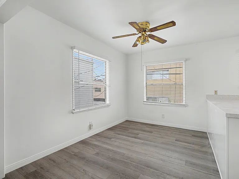 1037 N Curson Ave #4 — Photo 14