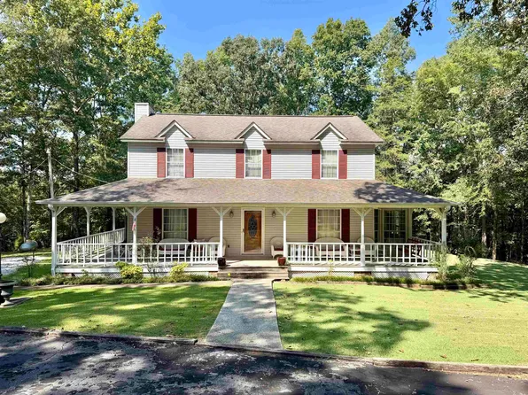 1695 State Line Rd, Cherokee, AL 35616