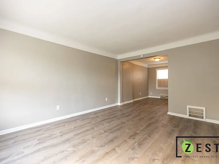 11513 & 11521 Greiner St — Photo 3