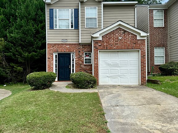 2nd image of 5057 Windsor Forrest Ln #1