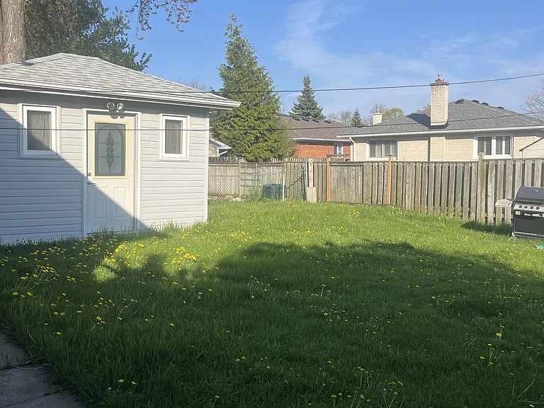 1166 McBride Ave #UPPER — Photo 45