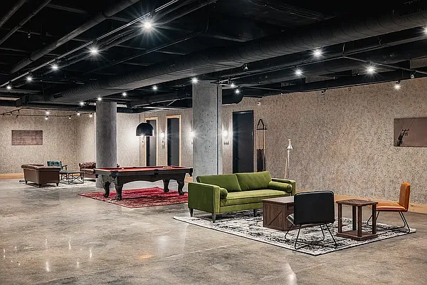 Rented by Nooklyn NYC LLC | media 30