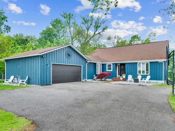 170 Long Hill Road, Wallingford, CT 06492