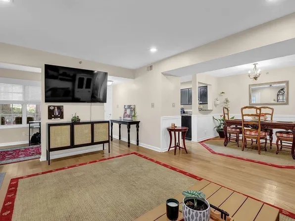 4081 Riverlook Pkwy SE Unit 102, Marietta, GA 30067