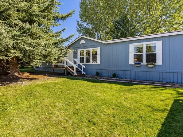 7520 Gardenia Dr, Missoula, MT 59808