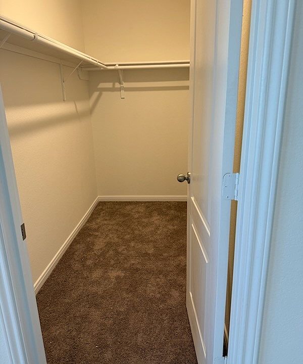 1st image of 1634 Vista Luna Dr #1634