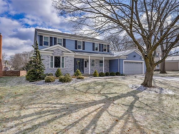 3rd image of 17020 Deer Path Dr