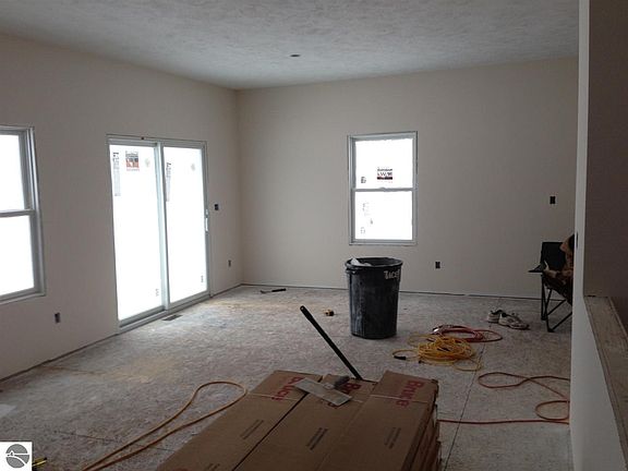 4th image of 4716 Fairway Dr