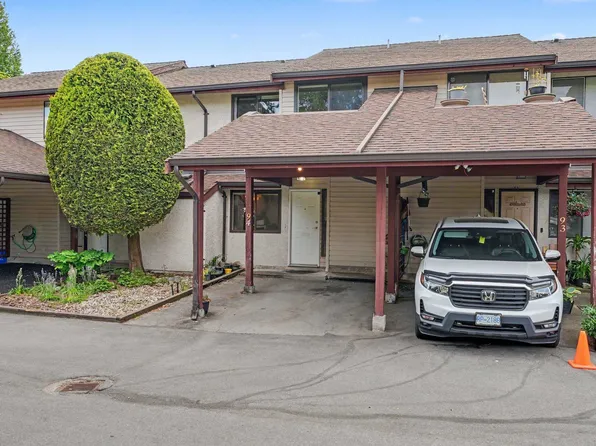 13880 74th Ave #94, Surrey, BC V3W 7E6