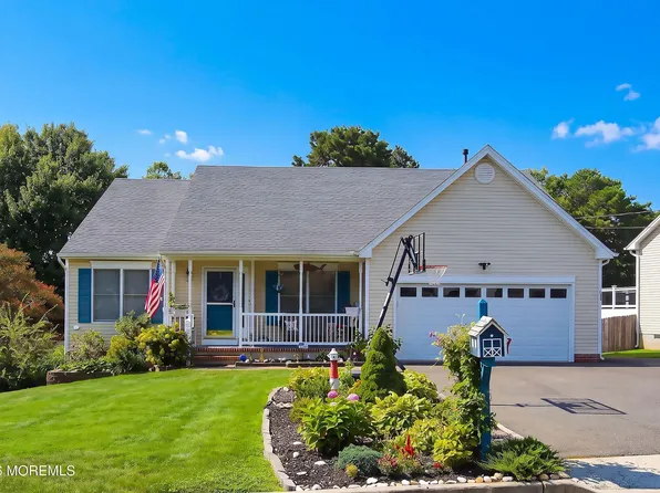 133 Mooring Road, Manahawkin, NJ 08050