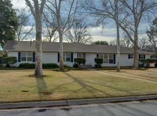 1321 Indiana St, Graham, TX 76450