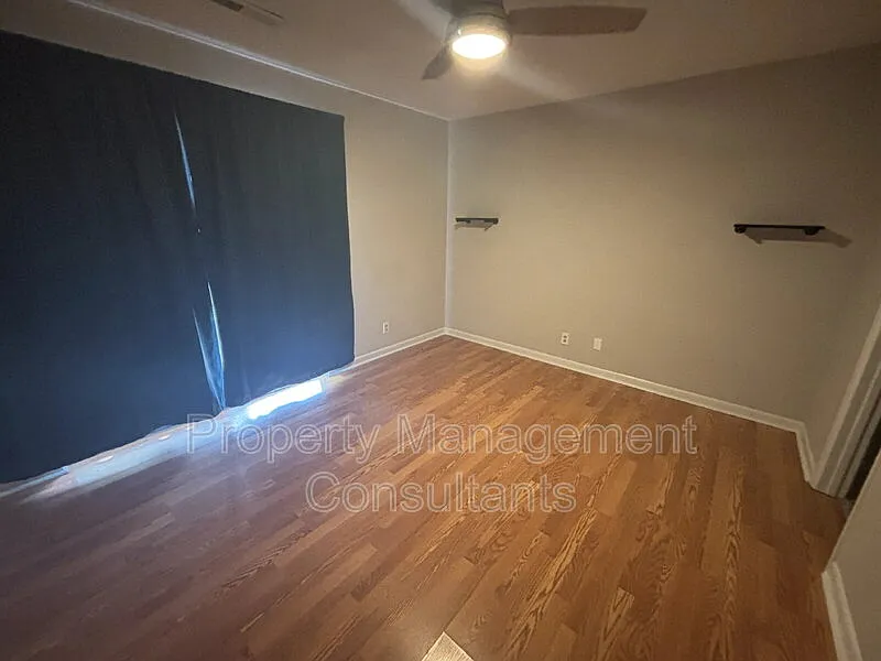 2 bed, 2.0 bath, 1060 sqft, $1,250 — Photo 3