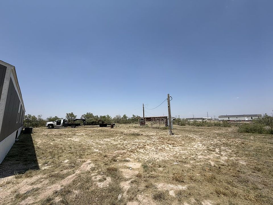 1st image of 13706-1 W County Road 172