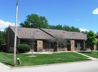 1708 Rockingham Dr, Normal, IL 61761