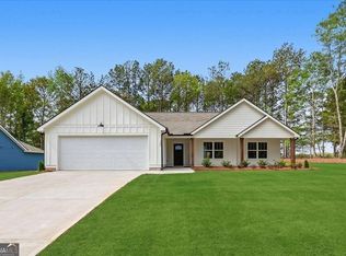 166 Rachel Ln, Hartwell, GA 30643