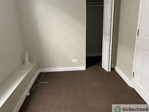 3rd image of 8508 S Burnham Ave #B