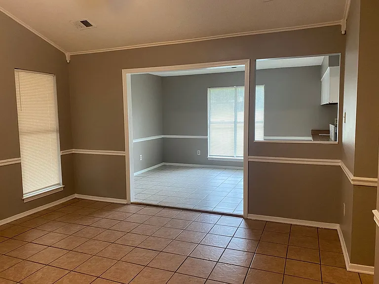 6420 Cornwall Rd — Photo 7