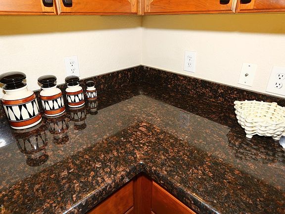 Seamless Granite-Kitchen