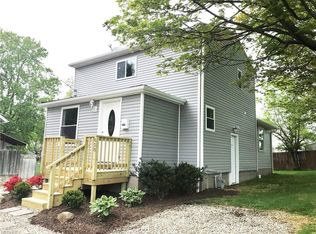 658 Mill Rd, Ravenna, OH 44266