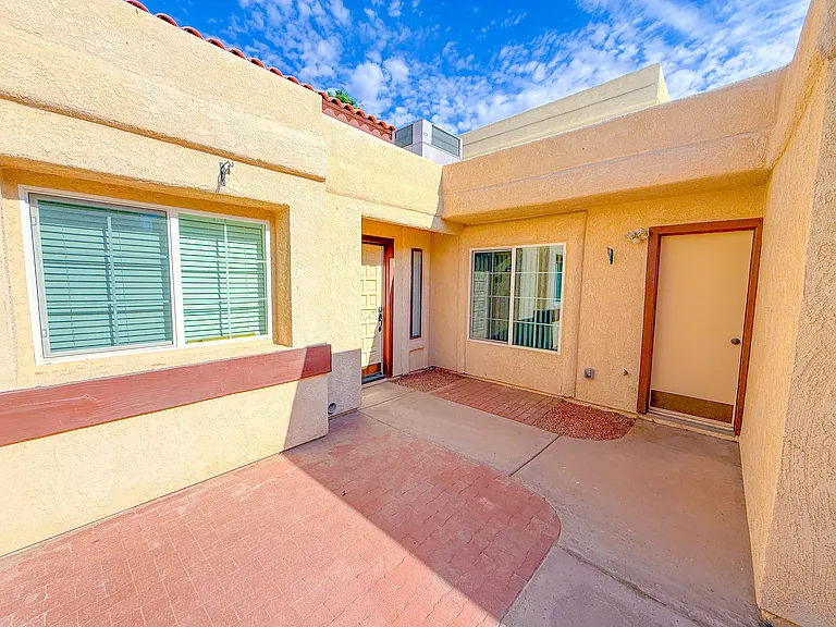 10476 S Del Montes — Photo 3