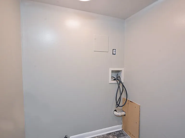 119 Monterey Ln — Photo 29