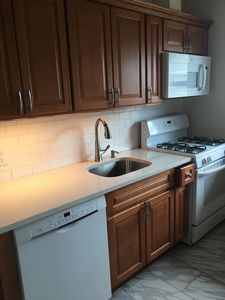 672 Fulton St APT 2C, Farmingdale, NY, 11735