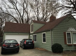 5123 Birch St, Roeland Park, KS 66205