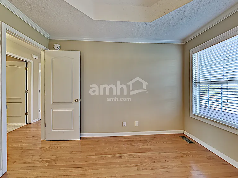 3366 Dabney Ln — Photo 11