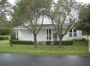 201 Bremond St, Colquitt, GA 39837