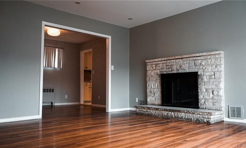 1st image of 200 Sedgwick Ave