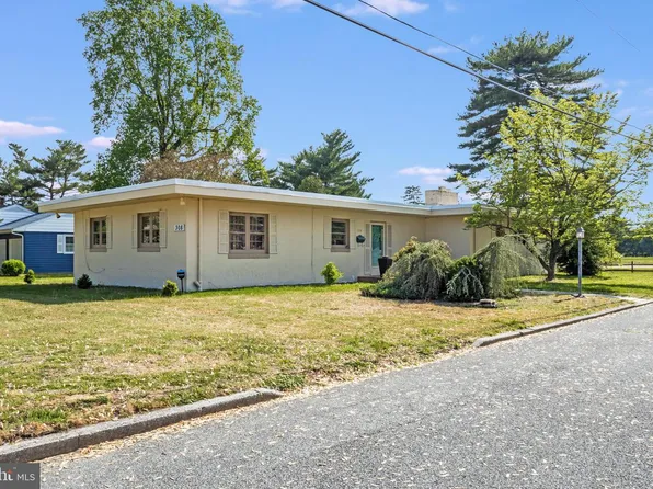 308 Nylon Blvd, Seaford, DE 19973