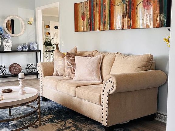 3rd image of 11472 Fox Hill Rd