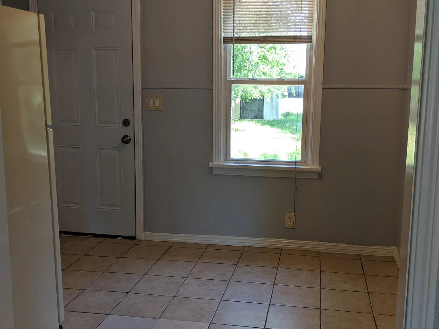 2 bed, 808 sqft, $950 — Photo 4