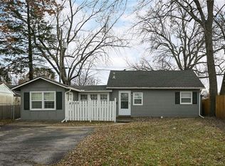 4335 W 51st St, Roeland Park, KS 66205