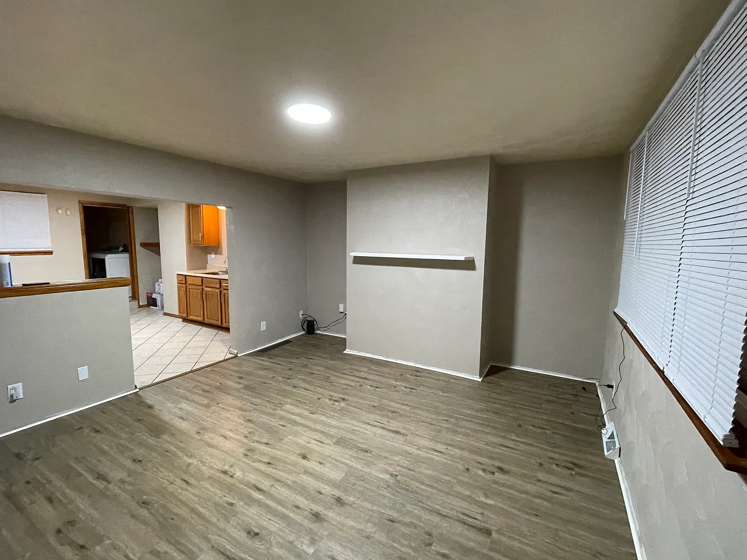 3 bed, 1.5 bath, 1171 sqft, $1,600 — Photo 2